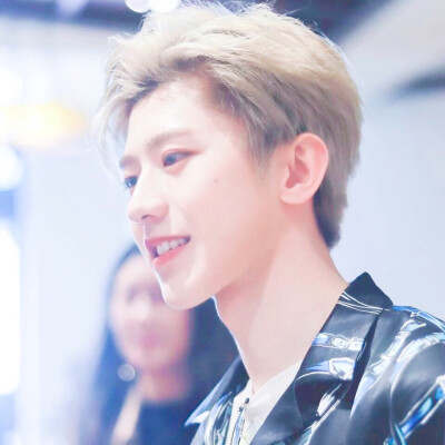 蔡徐坤✨
阿罪の自截
二转注明id
没手别拿