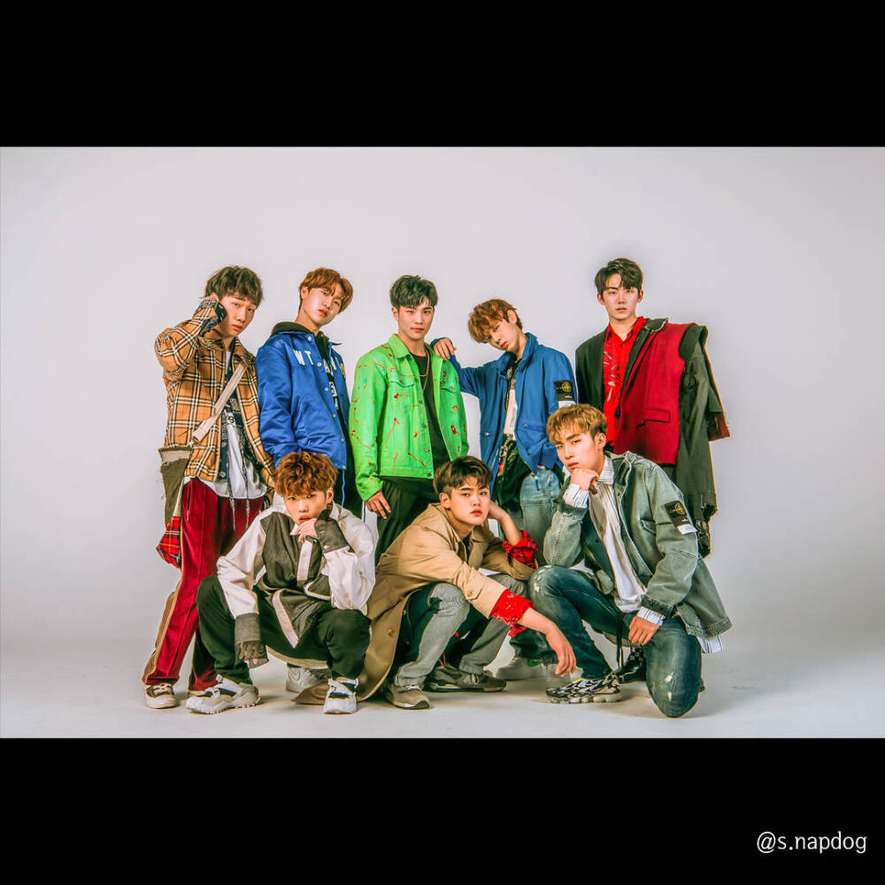 kiffclan团体照 金允浩 李炳宰 金河温 方才民 李卢栏（裴渊瑞） 林洙 金敏圭