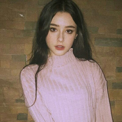 壁纸 头像 Instagram 小姐姐 发型 女头
taaarannn 欧美 妆容