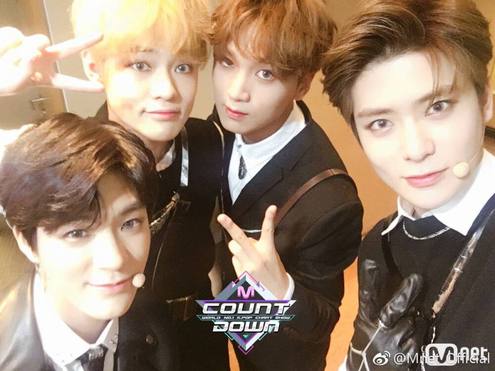 NCT 2018
文泰一Taeil 徐英浩Johhny 李泰容Taeyong 中本悠太Yuta 钱锟Kun 金道英Doyoung 李永钦Ten 郑在玹Jaehyun 董思成Winwin 金廷祐Jungwoo 黄旭熙Lucas 李马克Mark 黄仁俊Renjun 李帝努Jeno 李东赫Haechan 罗渽民Jaemin 钟辰乐Chenle 朴志晟Jisung