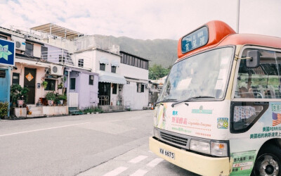 日本城市街道电脑桌面高清壁纸。小清新风景，城市街道，养眼清新的自然风光美景