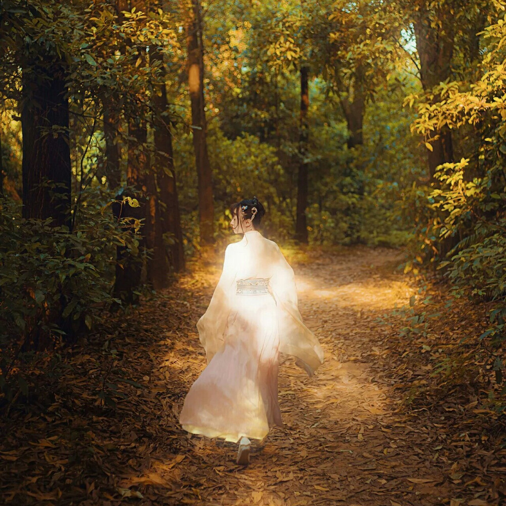 古风真人 壁纸 女生头像 女头 小清新 虐心 唯美 高清 意境 古风 古风