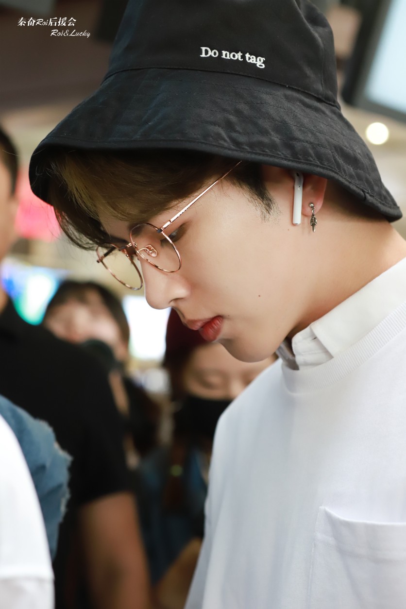 觉醒东方秦奋了解一下!