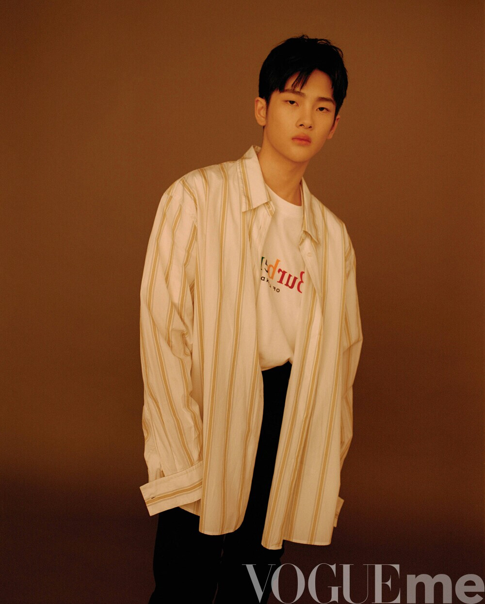 周震南震四方南极星永不荒