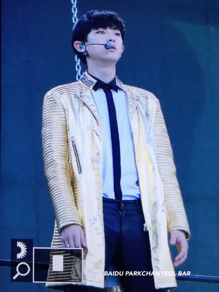 exo二巡演唱会黄金国