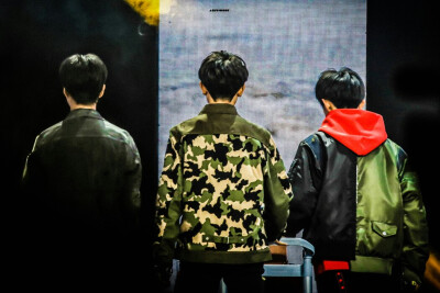 tfboys 王俊凯 王源 易烊千玺 写真