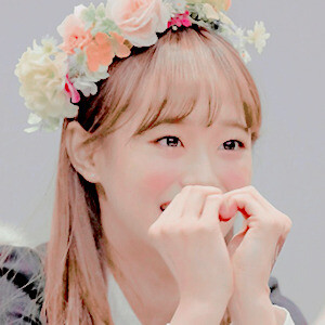 金智雨# chuu icons