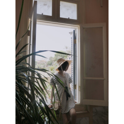 大Eees自制 复古经典波点 公主泡泡袖连衣裙宫廷显瘦收腰连衣裙