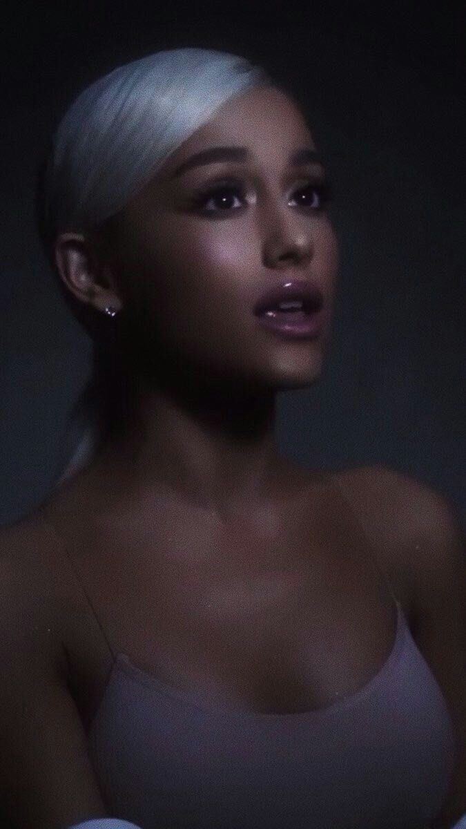 Ariana Grande 