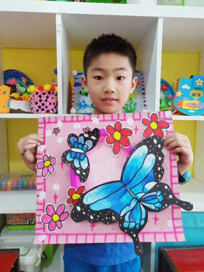 蝴蝶于花 儿童画 水粉
