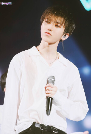 0506上海站
对你岂止是一点点喜欢