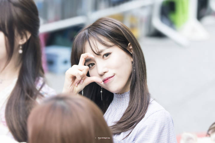 Lovelyz Jin/朴明恩