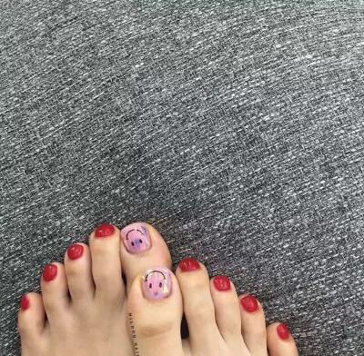 脚指甲