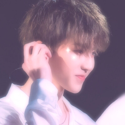 蔡徐坤
nine percent 男团
自截自调图
by阿静大人