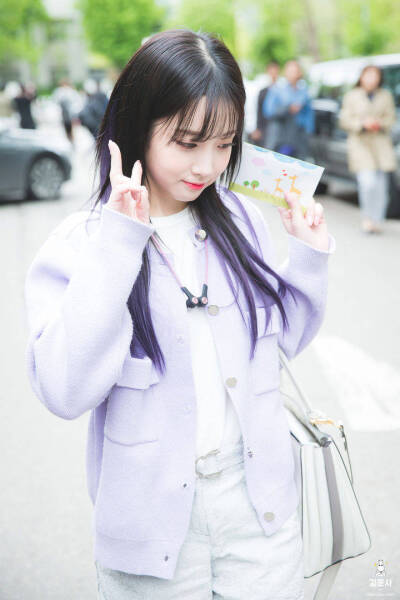 Lovelyz 刘智嫒