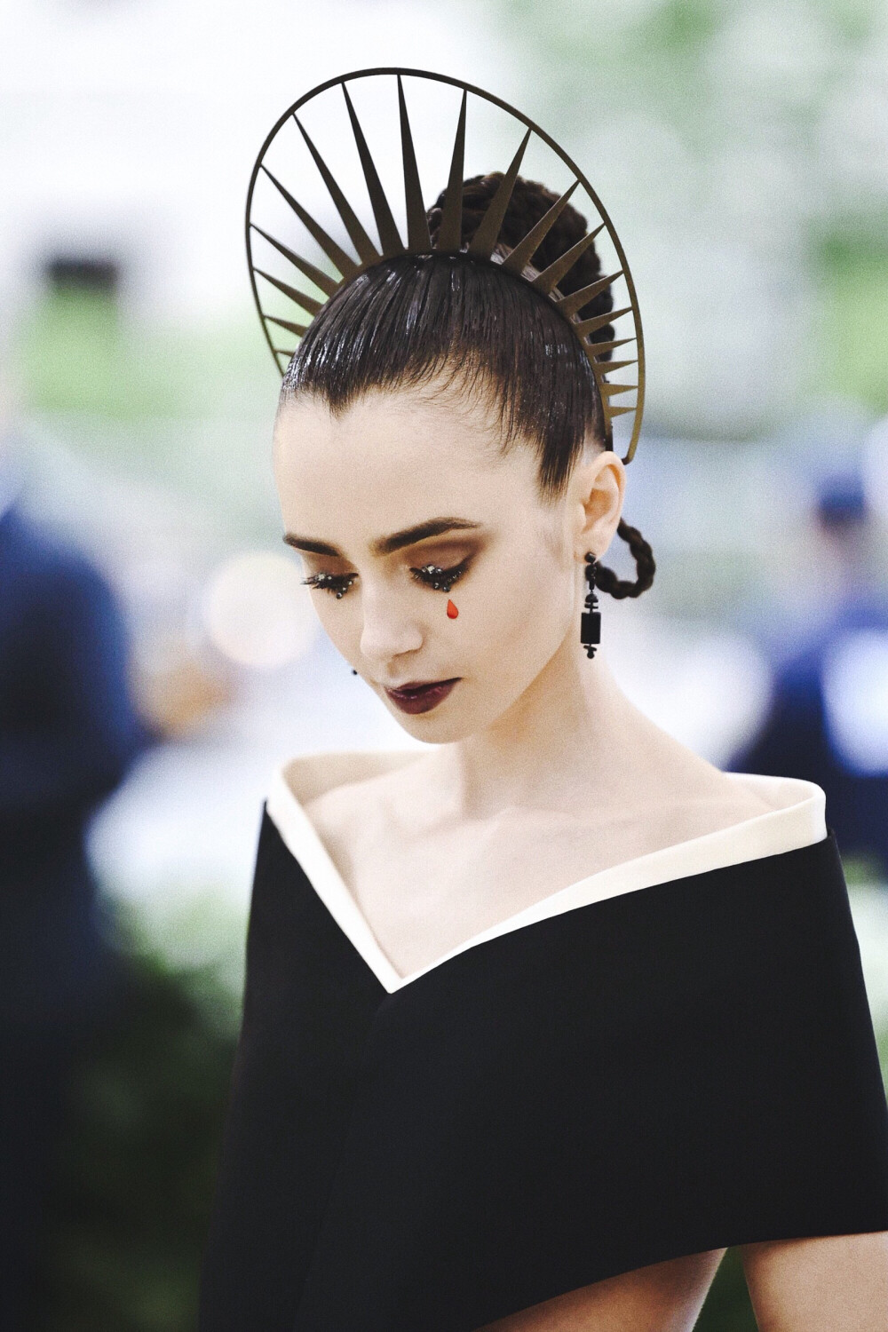 Lily Collins