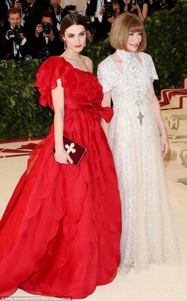 Met Gala Anna Wintour&Bee Shaffer