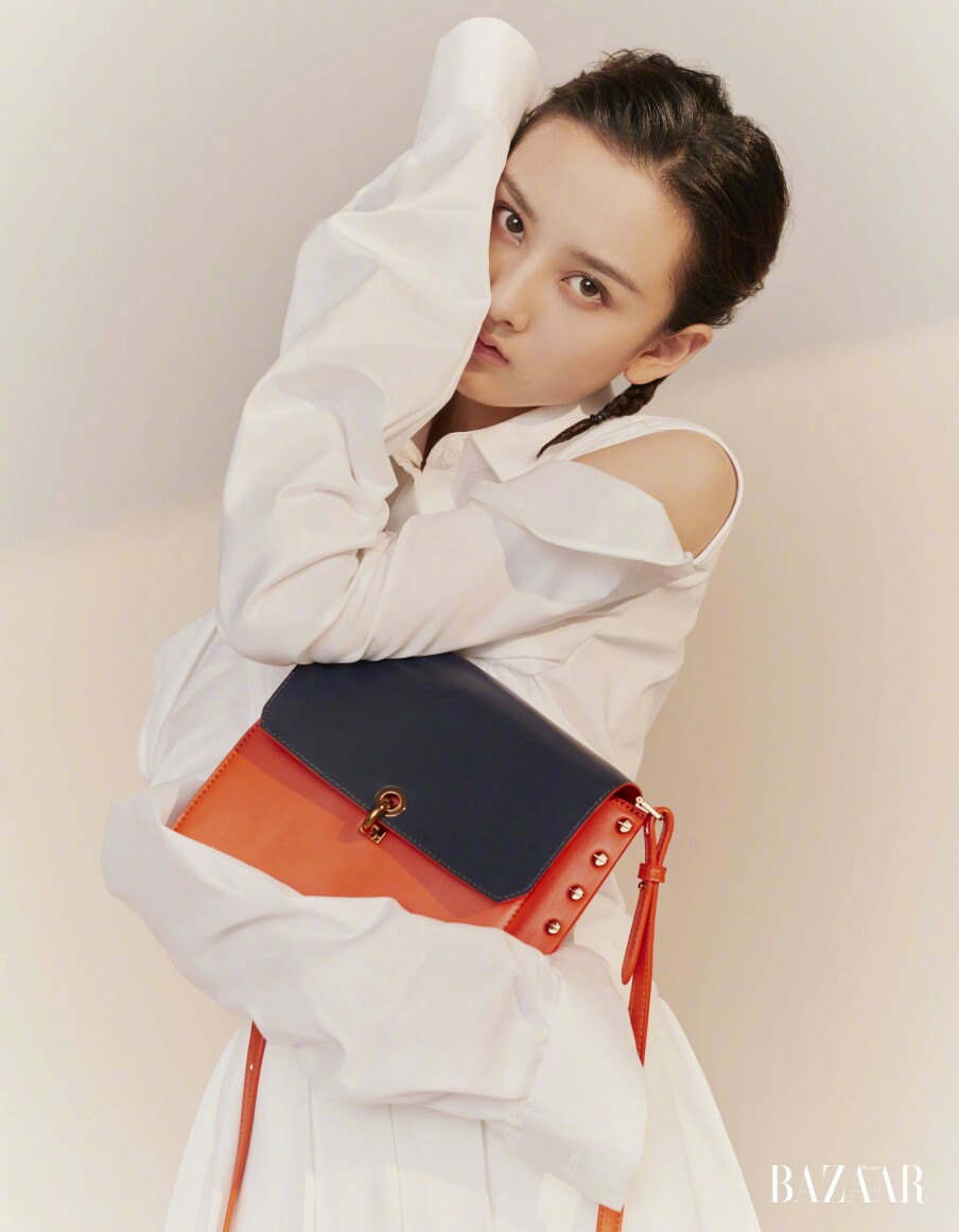 宋祖儿时尚芭莎六月上明星特刊