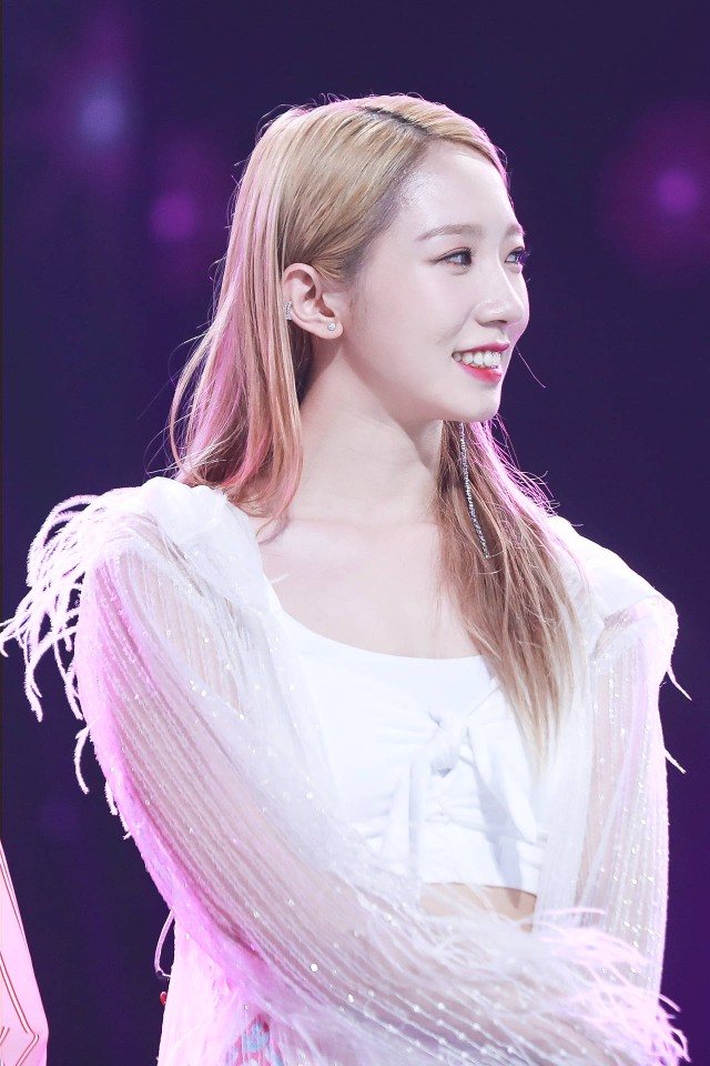 创造101孟美岐撑腰