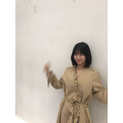 平井桃 Momo
TWICE成员