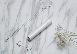 安以轩强推淡化黑眼圈