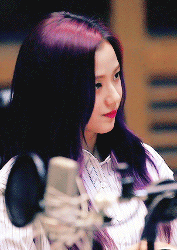 JISOO。汤不热。