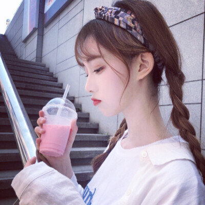 闺蜜头像，女头，by❀.ʚ楼语烟ɞ.