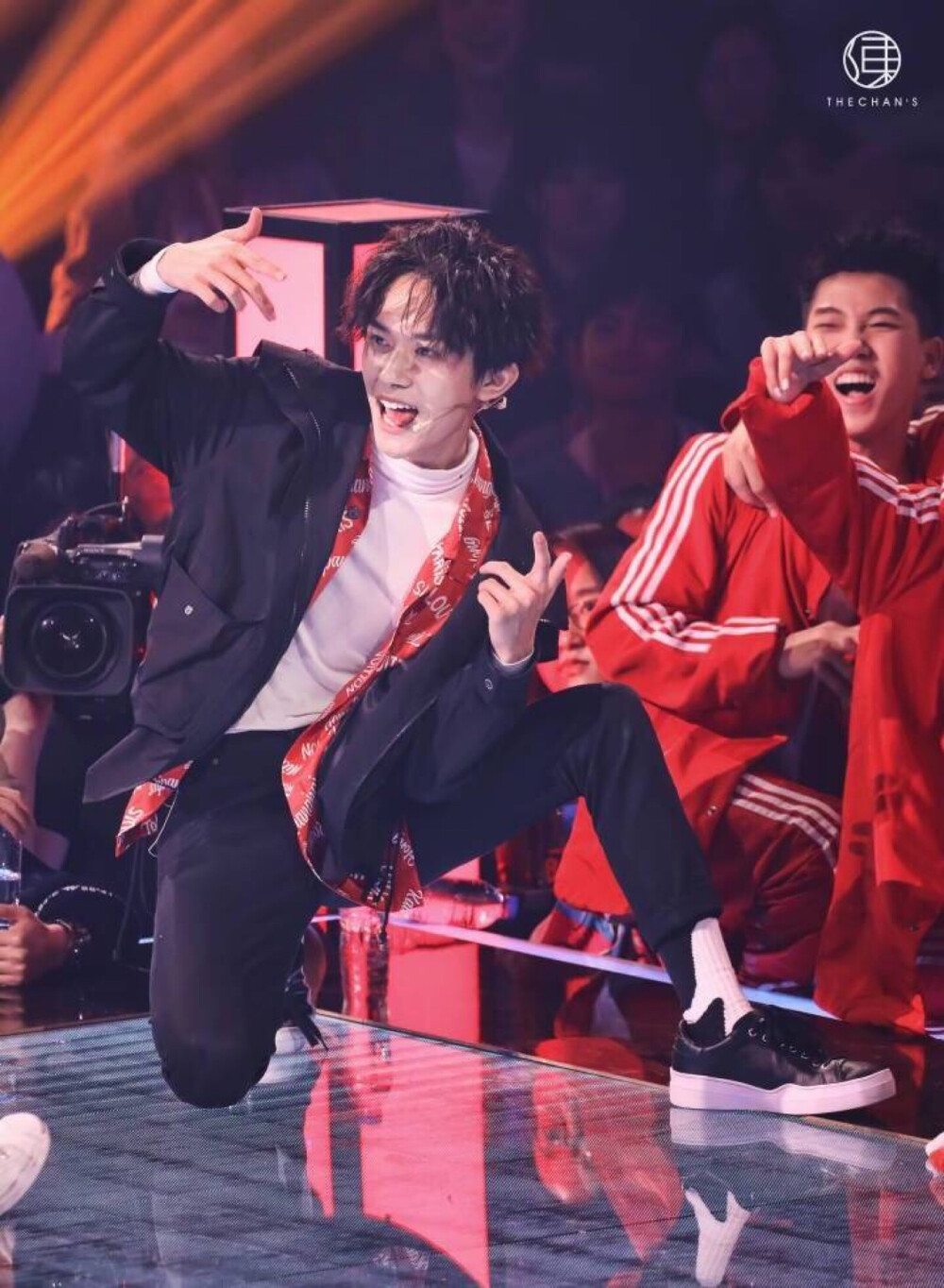 万千宠爱只为你 易烊千玺