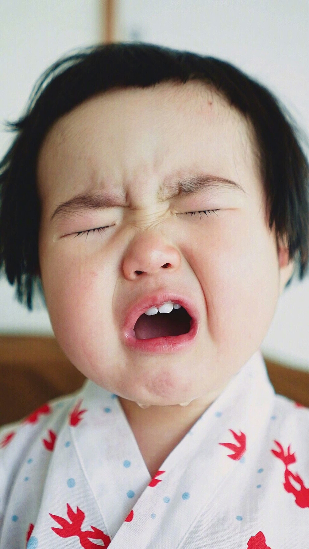 今日份壁纸，爱我吗by林奕柔