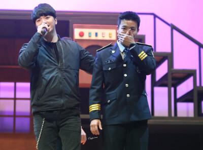 15.12.05 – Musical & Healing concert
當兵的哥哥好帥~~~