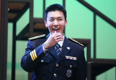 15.12.05 – Musical & Healing concert
當兵的哥哥好帥~~~