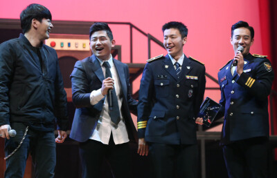 15.12.05 – Musical & Healing concert
當兵的哥哥好帥~~~