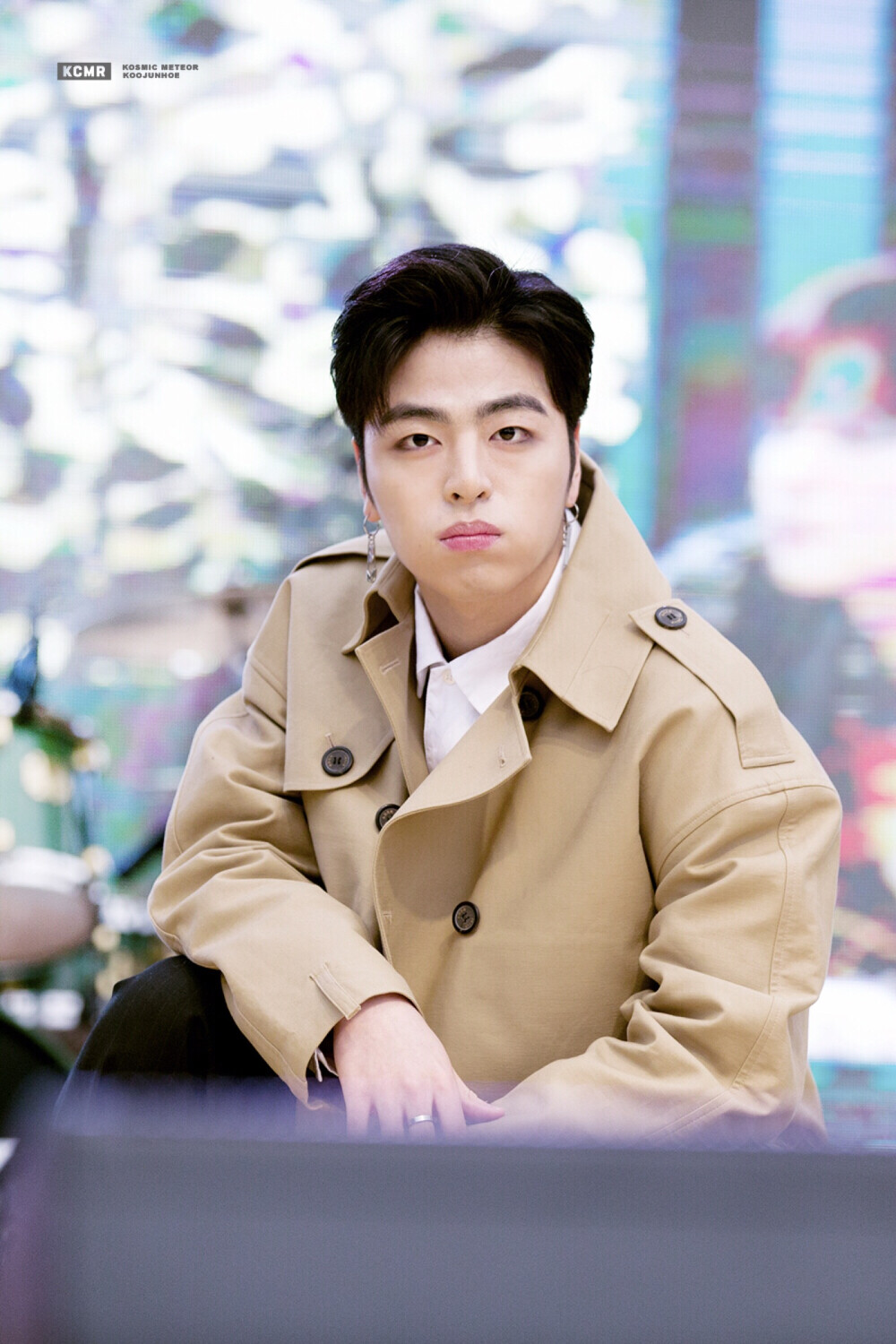 iKON. 구준회 cr. KOSMICMETEOR