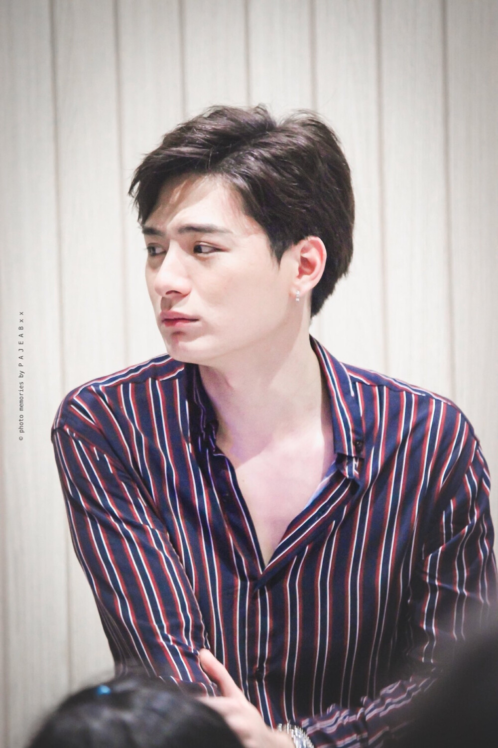 KristPerawat 泰剧一年生 王慧侦 暖暖 阿日学长 Arthit
cr.Twitter:@logo