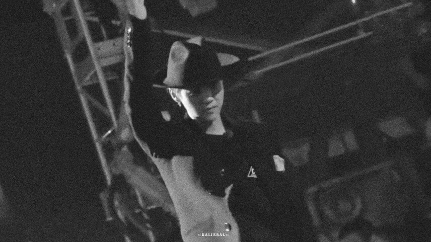 #鹿晗# 热血街舞团。