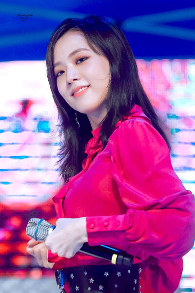 发布到79 blackpink…大长腿菇凉9blackpink金智秀jisoo cr.