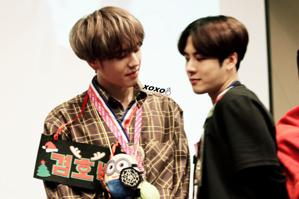 Jackson Yugyeom cr: logo 