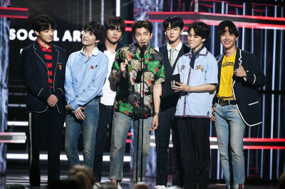 BTS 防弹少年团 20180521 BBMAs TOP SOCIAL ARTIST