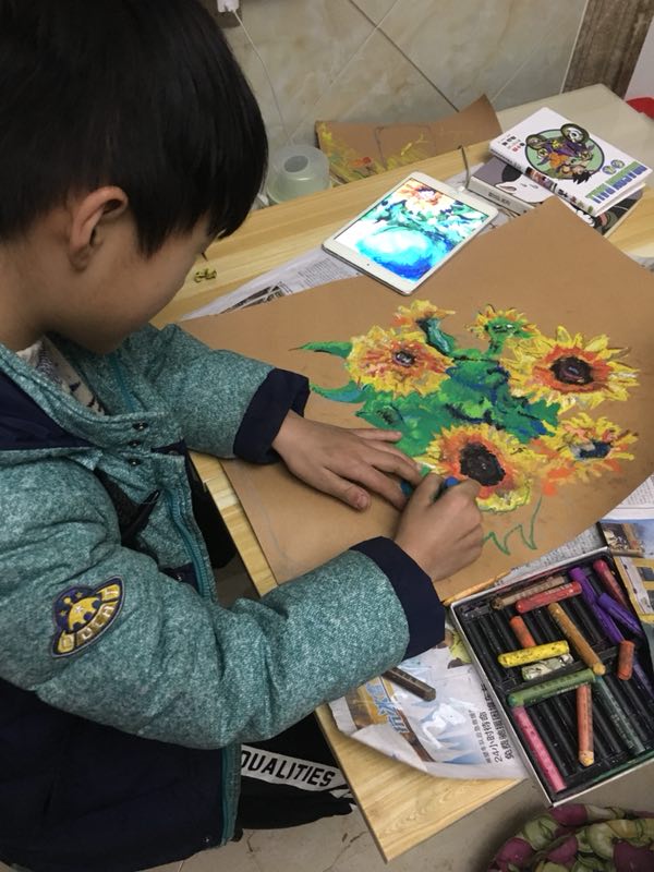 儿童画 创意 重彩油画棒 写生 临摹 向日葵 莲蓬 花瓶 花