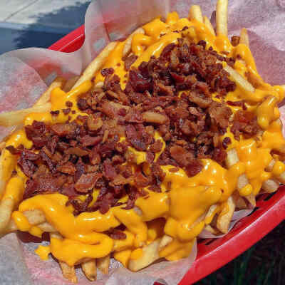 明天是 FRYday! 吃点Fries~