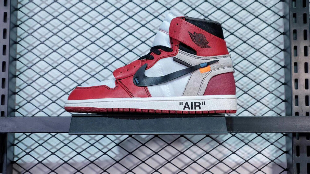 $499
▲纯原OFF WHITE x AIR JORDAN 1乔1 AJ1白红元年联名篮球鞋AA3834-101
Size：36——46码