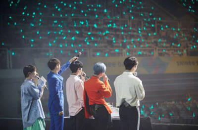 SHINee