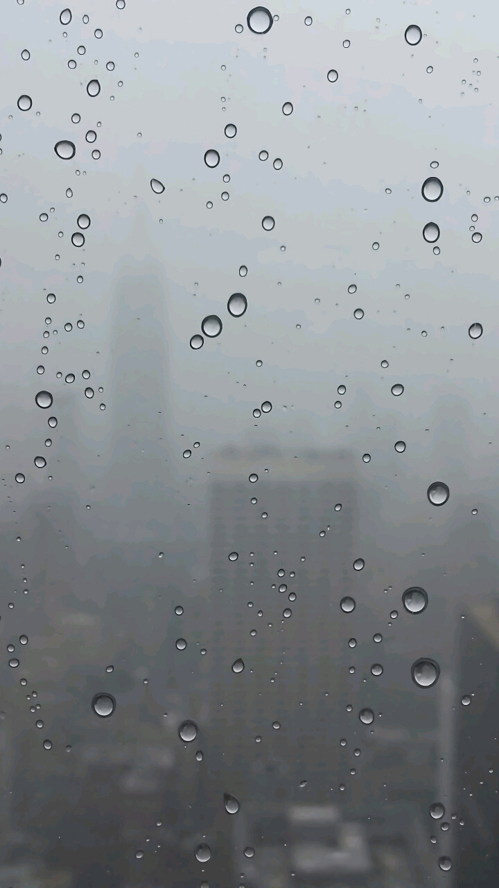 下雨了