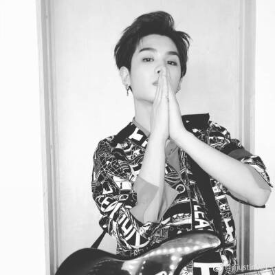 ninepercent成员们最新更博配图
完颜团百分九♡
蔡徐坤 陈立农 范丞丞 justin黄明昊 林彦俊 朱正廷 王子异 小鬼王琳凯 尤长靖