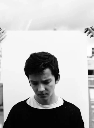 阿沙，他真好看啊！