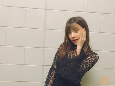 李玹珠
180520 UNI.T NAVER Post 更新玹珠相关图片