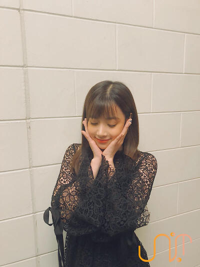 李玹珠
180520 UNI.T NAVER Post 更新玹珠相关图片