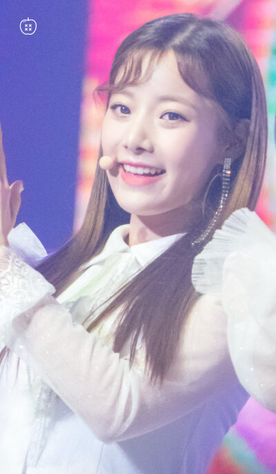 李玹珠
1803030UNI.T Fan meeting 高清饭拍
©4gwqya