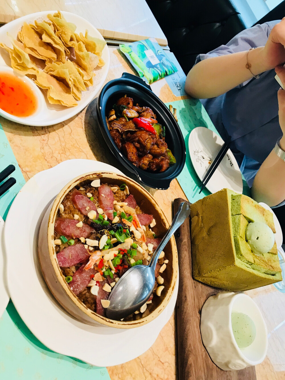 港式茶餐厅，