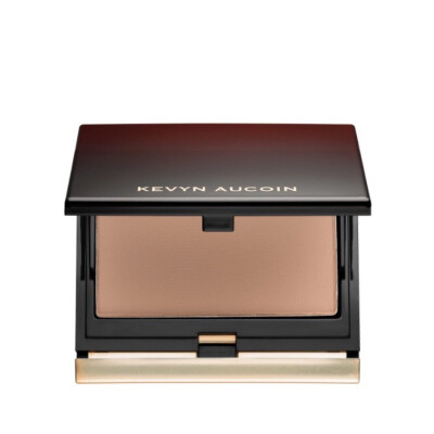 Kevin Aucion The Sculpting Contour Powder "Light"
$44